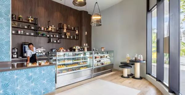 Coffee Shop